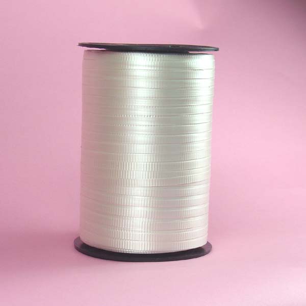 3/16" crimped curling ribbon-500yds/roll, IVORY