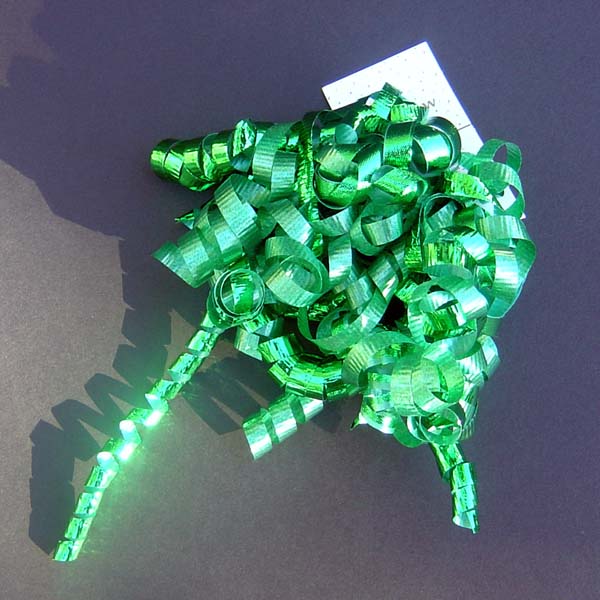 5" curly bow on hang tab-24bows/case, EMERALD